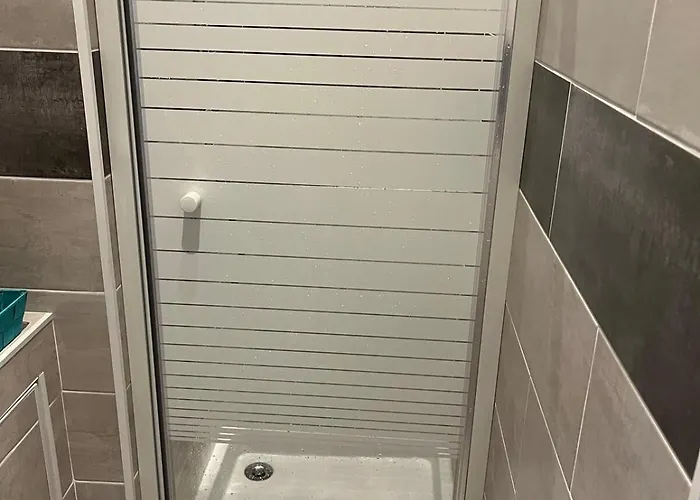 Le Nid Joli アパート *